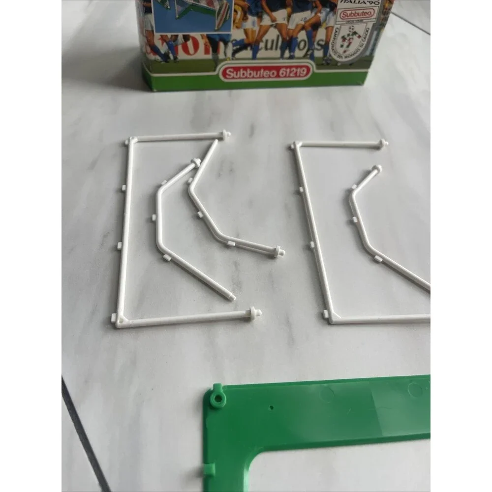 Subbuteo 61219 Italia 90 Goals Nets Boxed - INCOMPLETE